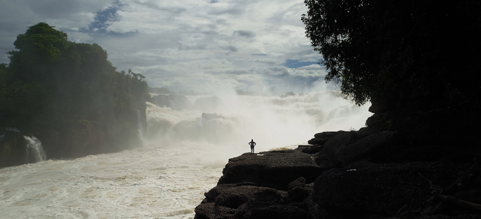 Notas2_strangers to peace miami film festival.png