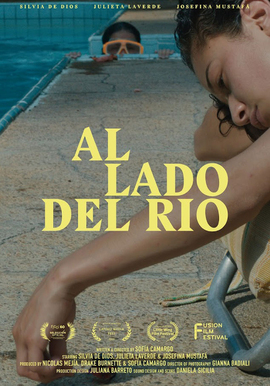 AL LADO DEL RÍO