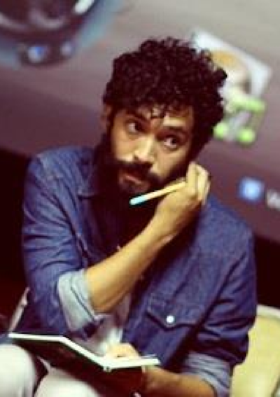 DIRECTOR_EMANUEL.png