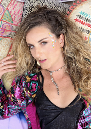 VIVIANNE SALER.jpg